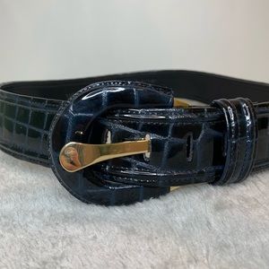 Carlisle Belt Size M Blue Crocodile Leather